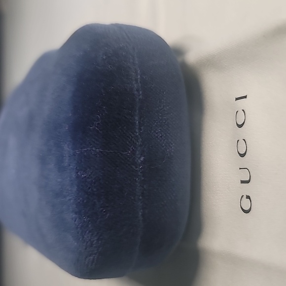 Authentic Gucci Blue  Velvet Eyewear Case - Picture 5 of 6